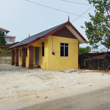 Room Stay Tok Wan 2 Kampung Kuala Besut Exteriér fotografie